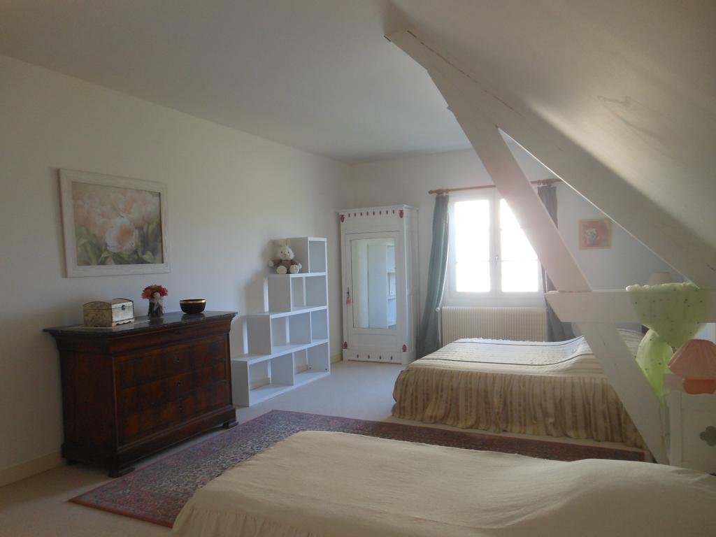 Manoir De La Rousselliere Aparthotel โลช ภายนอก รูปภาพ