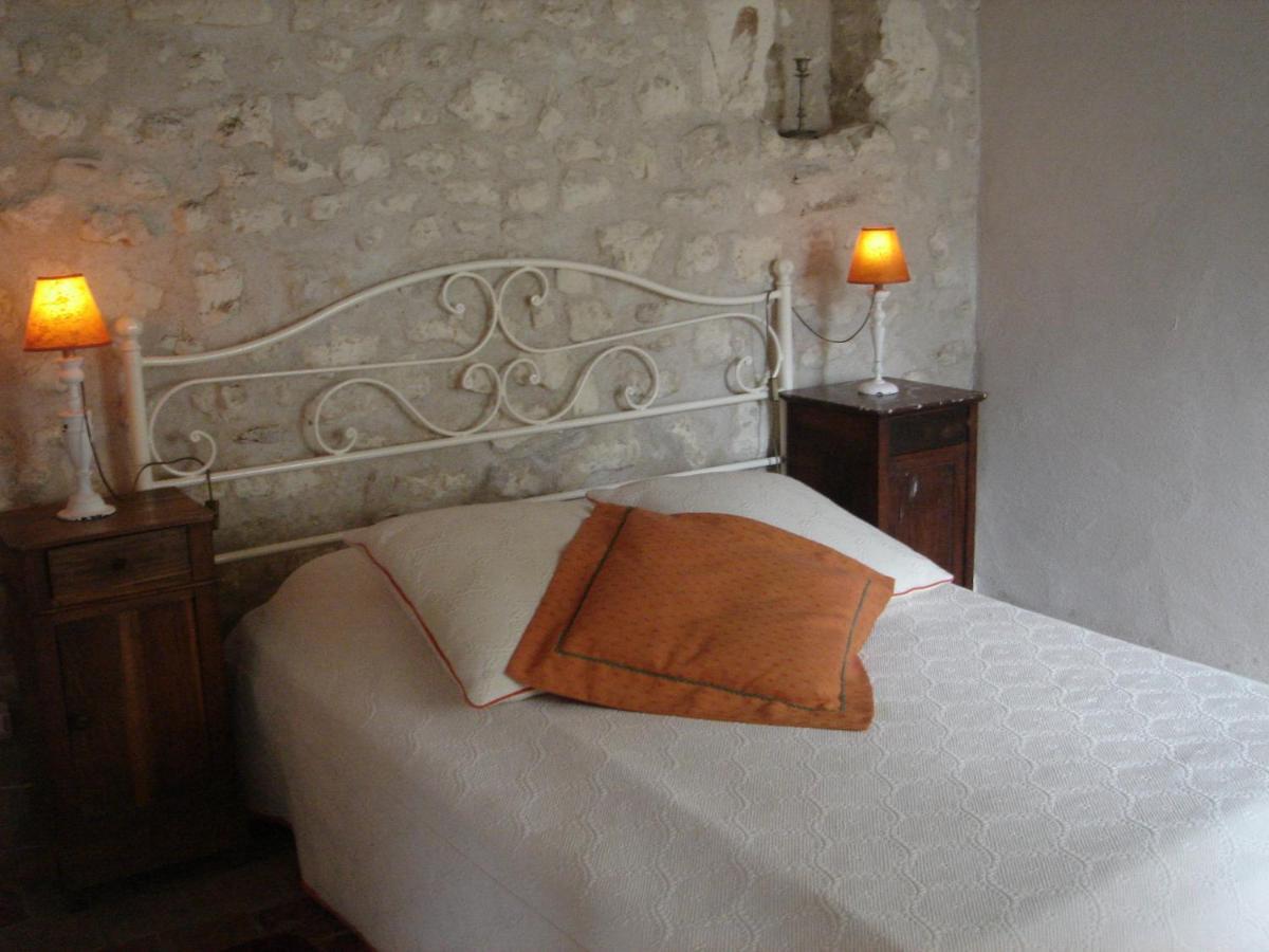 Manoir De La Rousselliere Aparthotel โลช ห้อง รูปภาพ